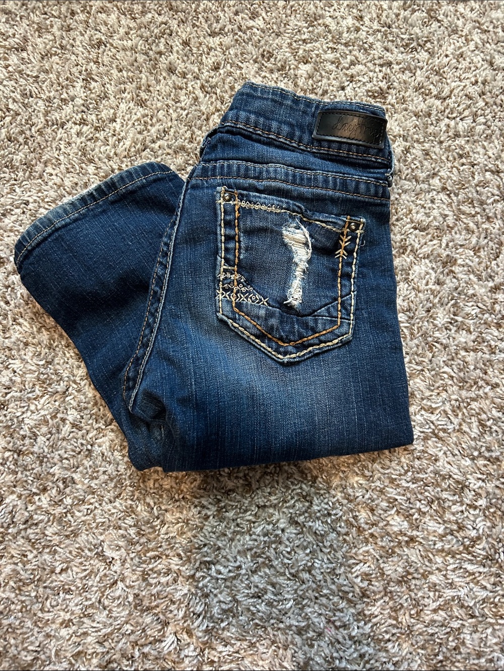 Daytrip Dark Blue Bootcut Jeans with Distressed Pocket